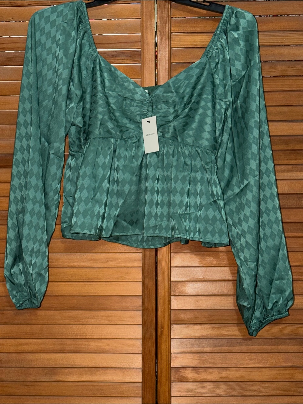 green geometric jacquard puff-sleeve peplum